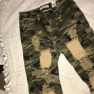 Army fatigue ripped style shorts